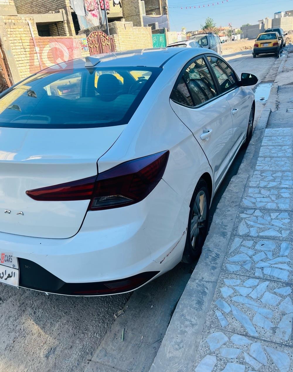 هيونداي النترا